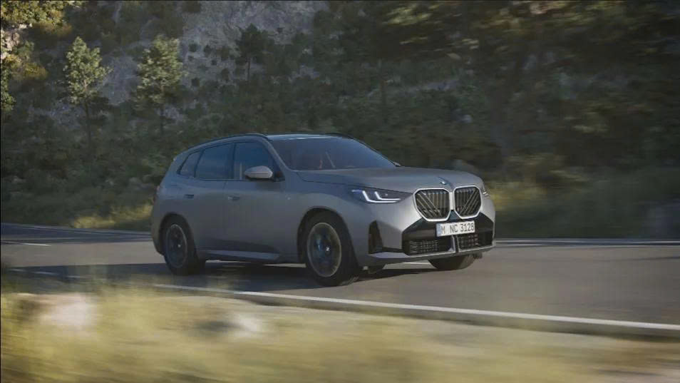 BMW X3 thế hệ mới được đón nhận mạnh mẽ tại thị trường Việt Nam, giá từ 2,299 tỷ đồng